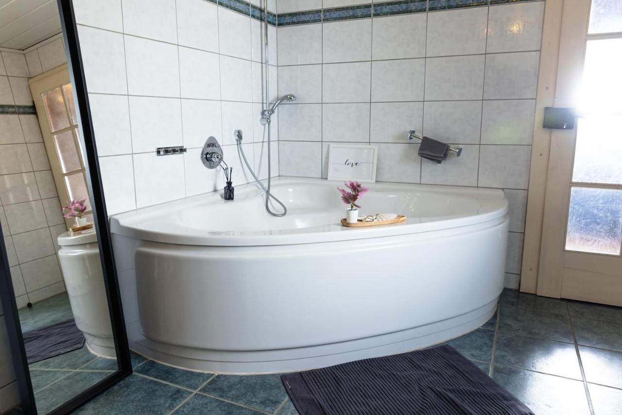 Vulkan-Lodge Ferienhaus Rieden  Kültér fotó